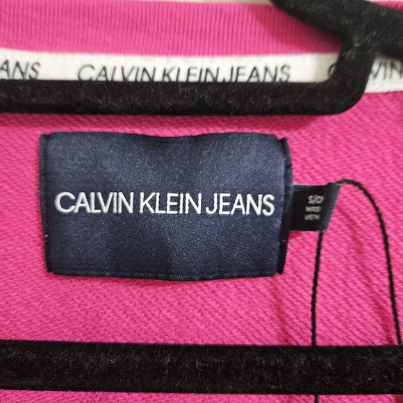 Calvin Klein Crop Sweatshirt - Picture 3 of 4